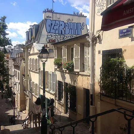 Vera Luz Paris